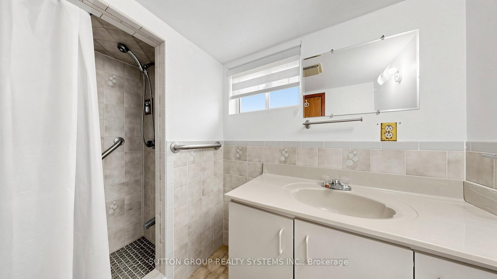 683 Old Weston Road • Toronto, ON photo 20