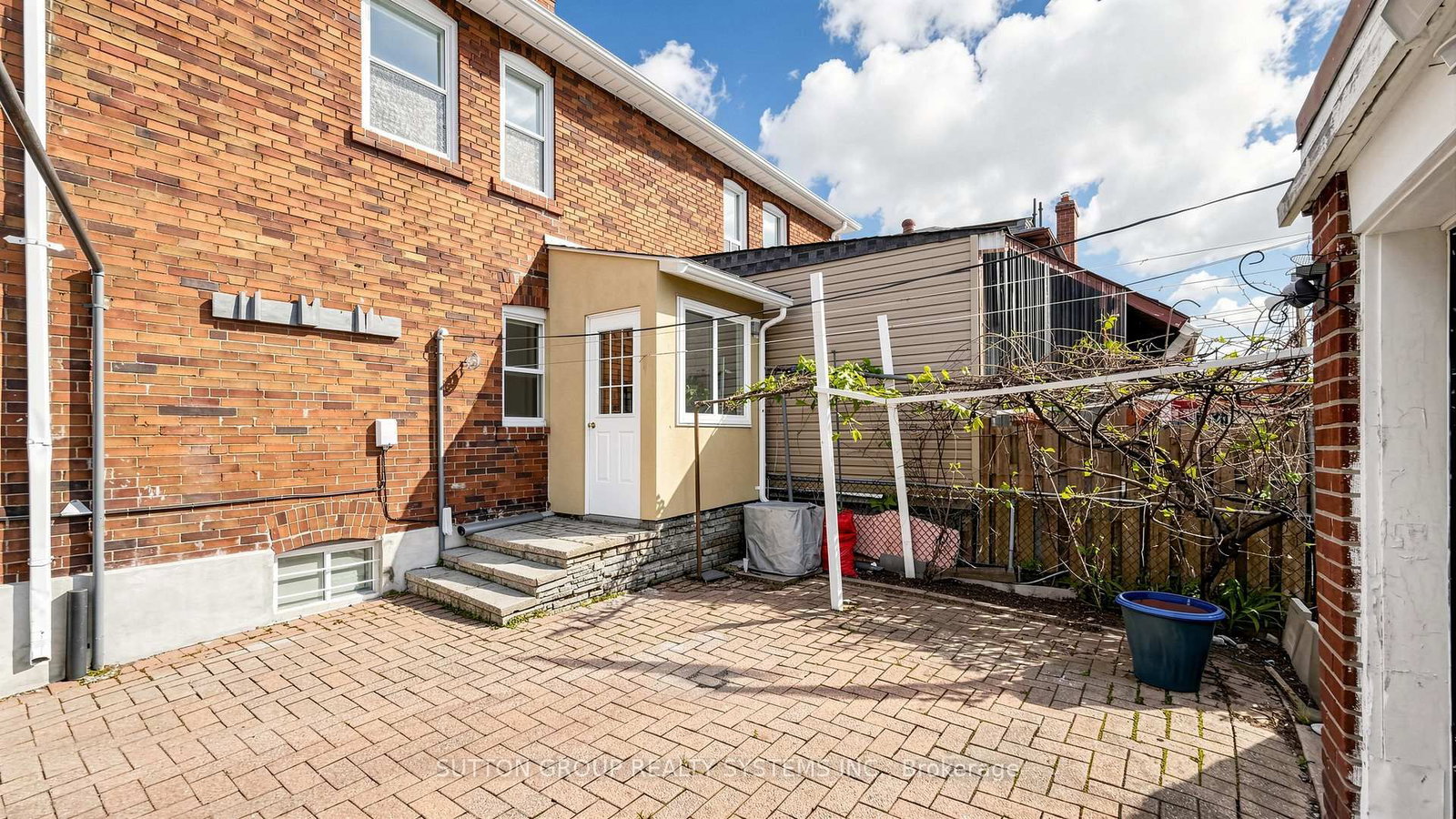 683 Old Weston Road • Toronto, ON photo 23