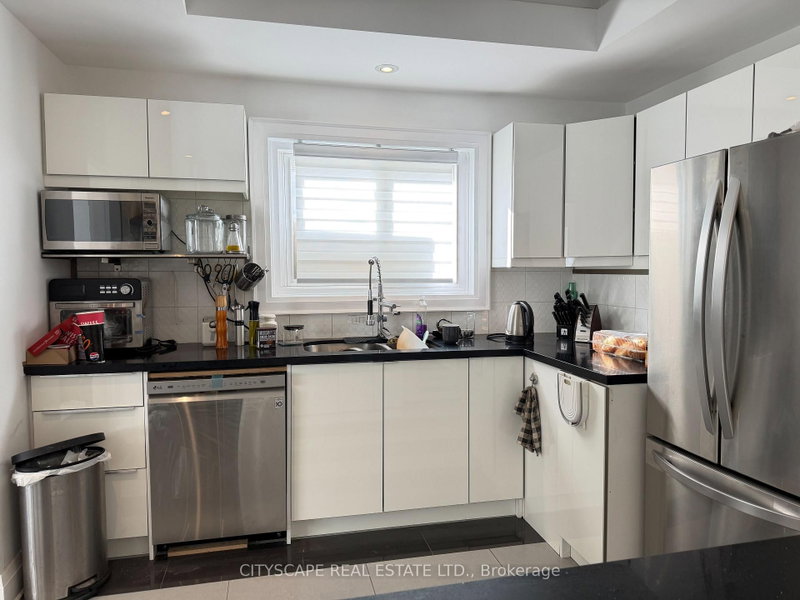 135 Bonham Mississauga,ON L5M 1C8 — Photo 14
