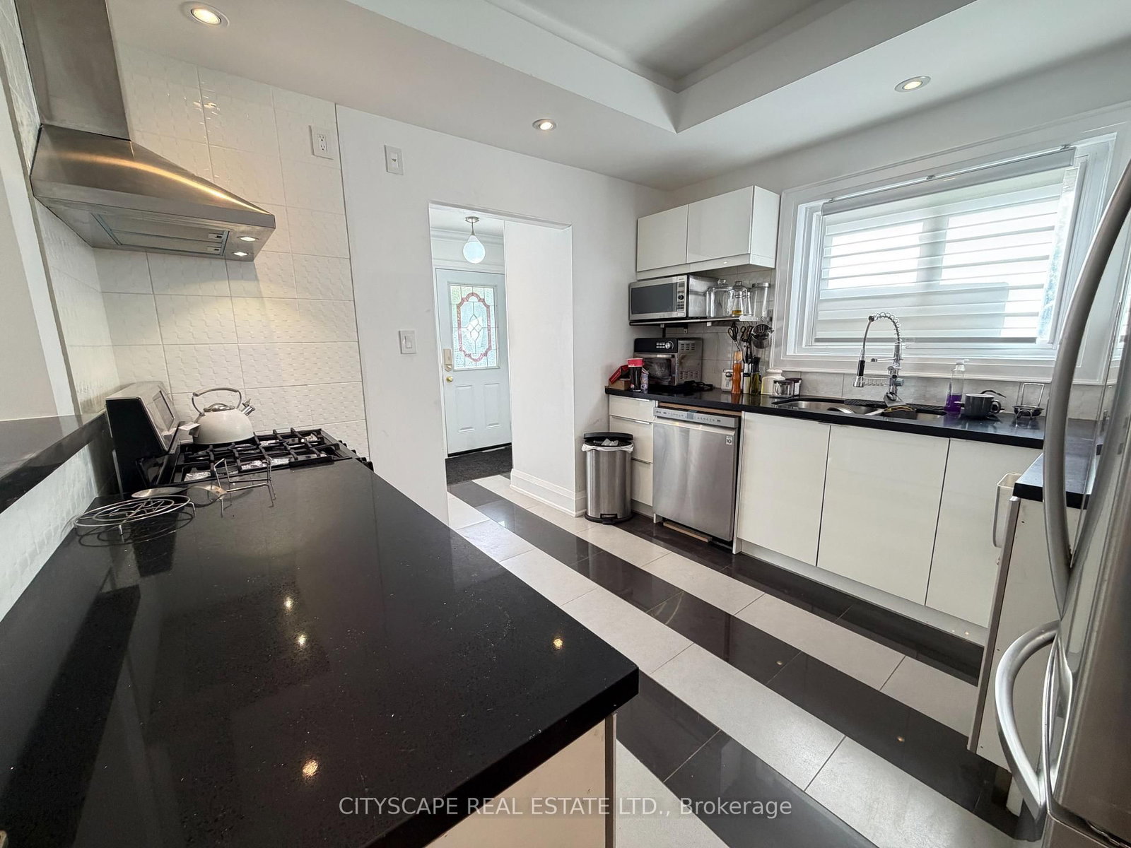 135 Bonham Mississauga,ON L5M 1C8 — Photo 15