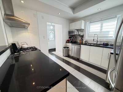 135 Bonham Mississauga,ON L5M 1C8 — Photo 15