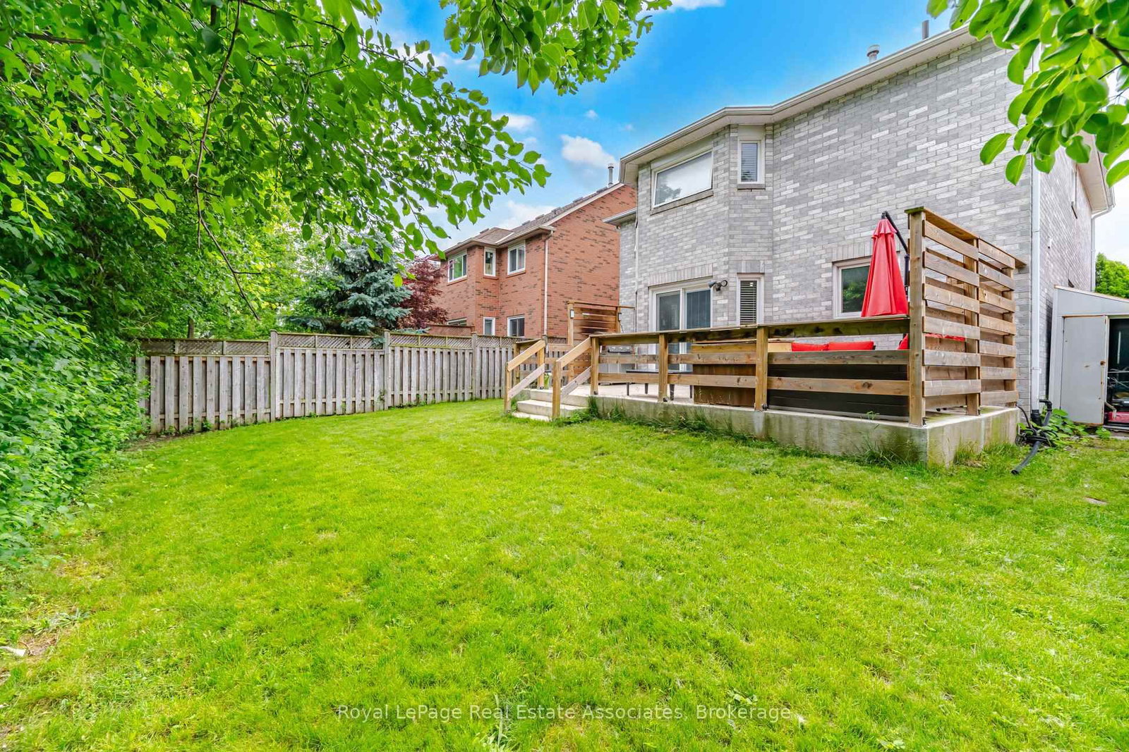 6343 Alderwood Trail • Mississauga, ON photo 39