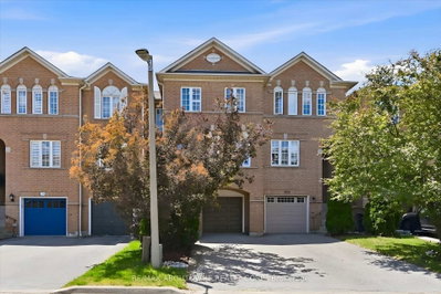 3-bed Townhouse · 2420 RAVINEBROOK Cres