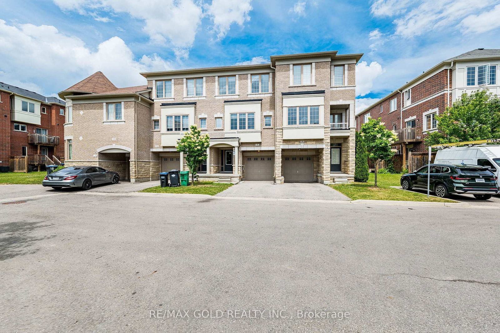 6 Pulberry Close • #151 • Brampton, ON photo 3