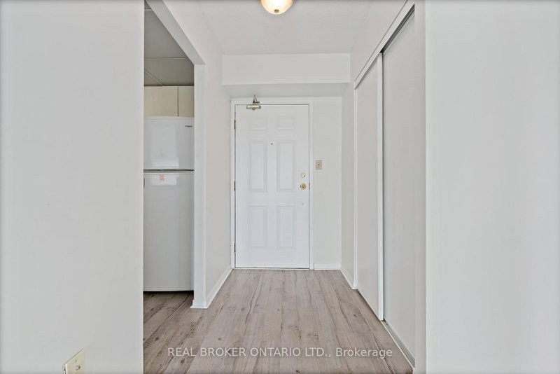 705 - 20 Mcfarlane Drive