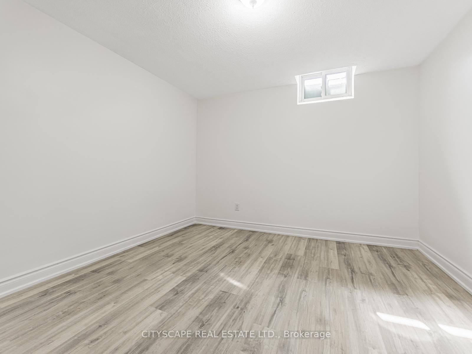 3270 Ridgeleigh Mississauga,Ontario L5M 6R9 — Photo 36