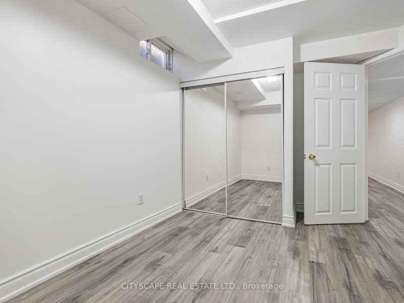 3270 Ridgeleigh Mississauga,Ontario L5M 6R9 — Photo 38
