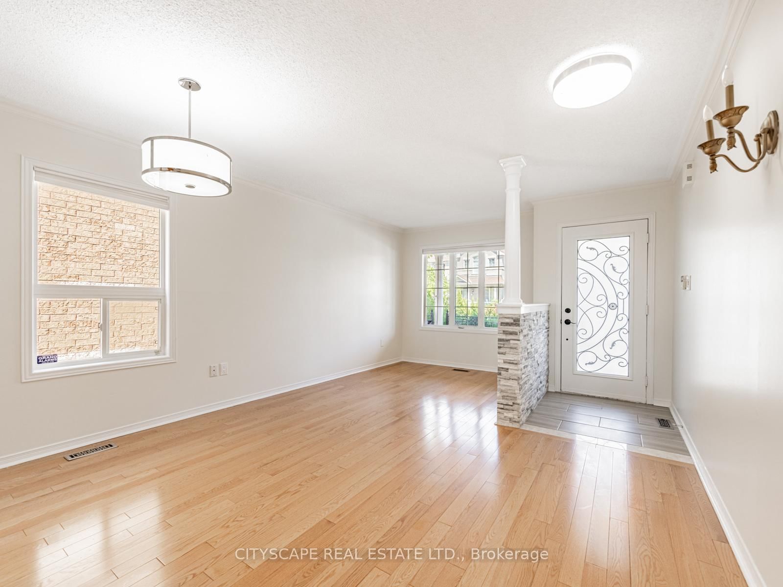 3270 Ridgeleigh Mississauga,Ontario L5M 6R9 — Photo 8