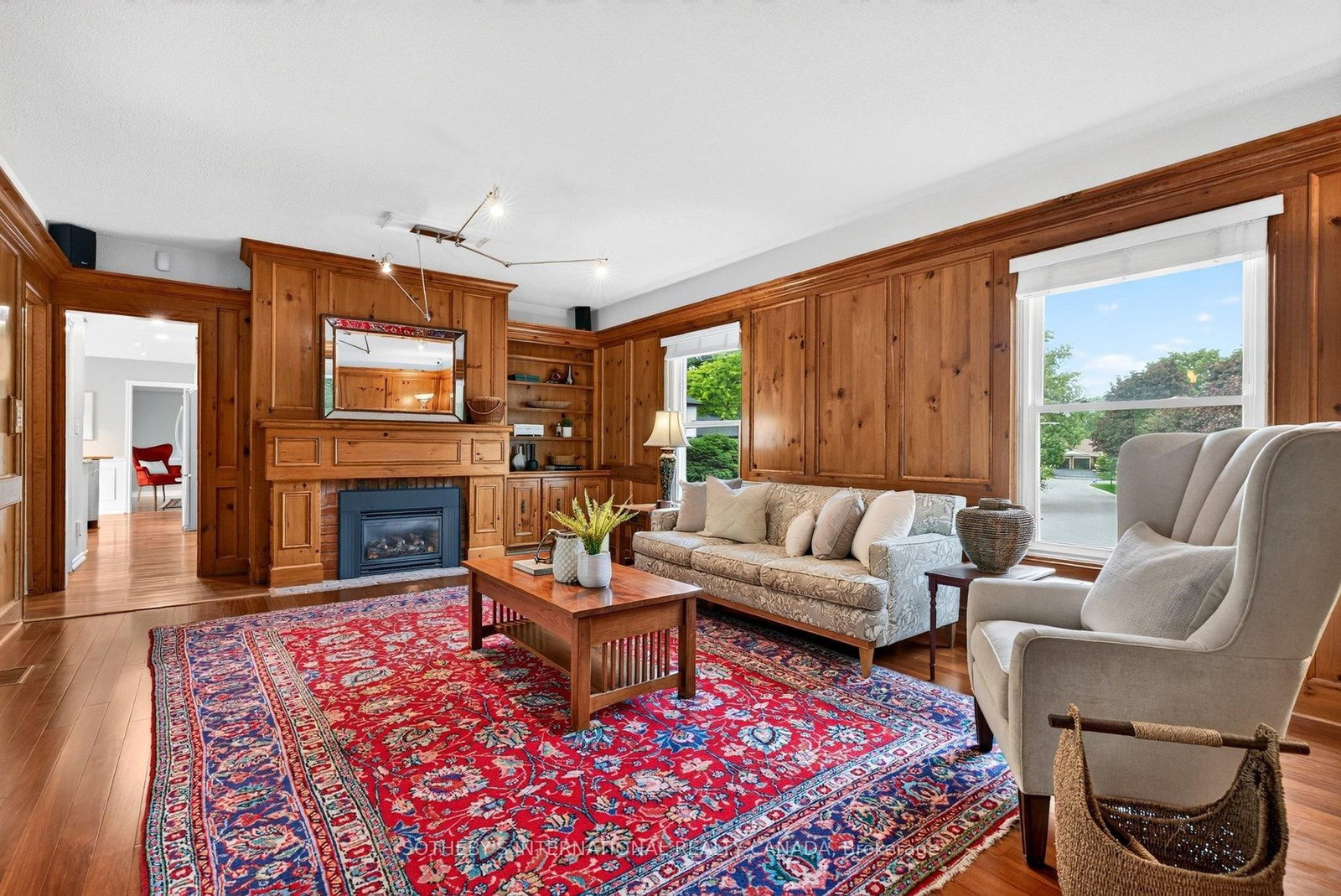 1952 Edenvale Crescent • Burlington, ON photo 15