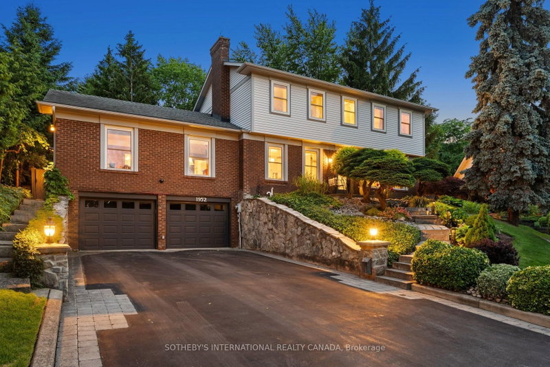 1952 Edenvale Crescent