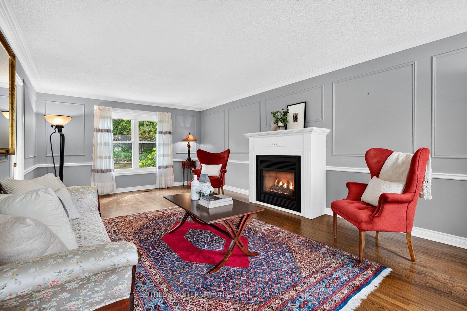 Listing Image 7