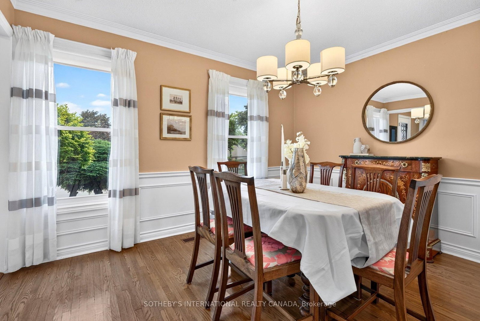 1952 Edenvale Crescent • Burlington, ON photo 9