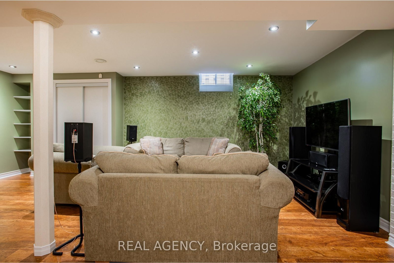 923 Blyleven Boulevard • Mississauga, ON photo 25