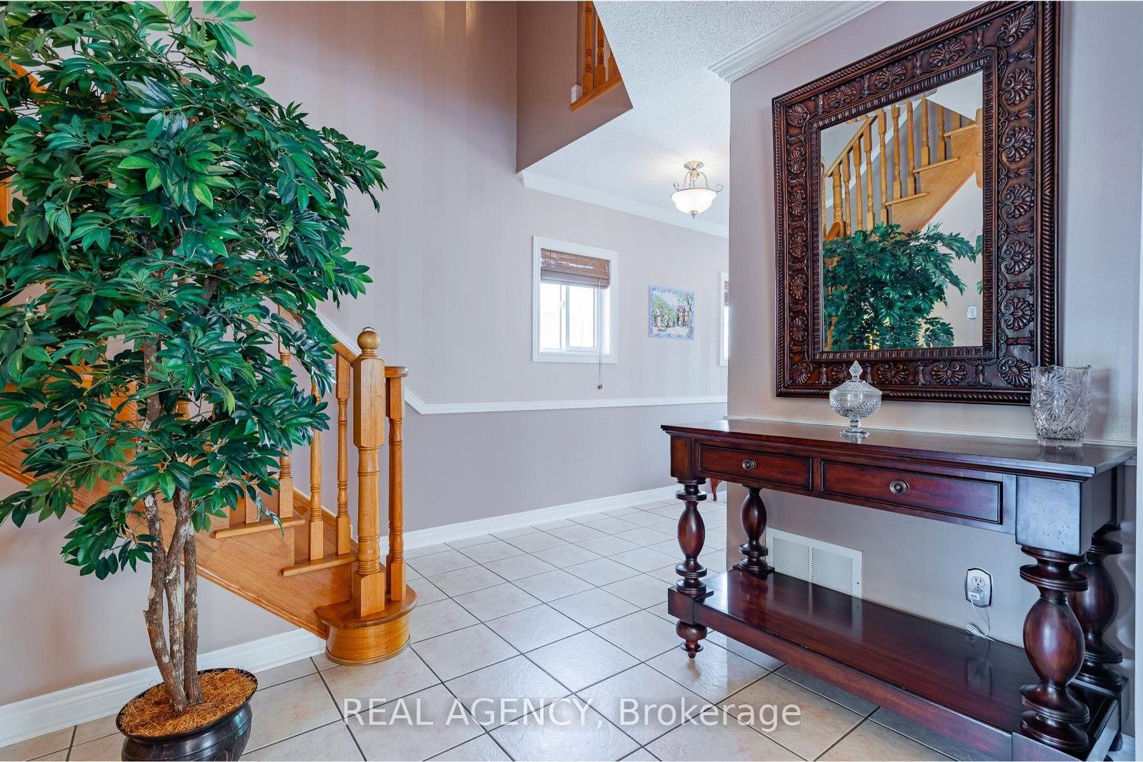 923 Blyleven Boulevard • Mississauga, ON photo 6
