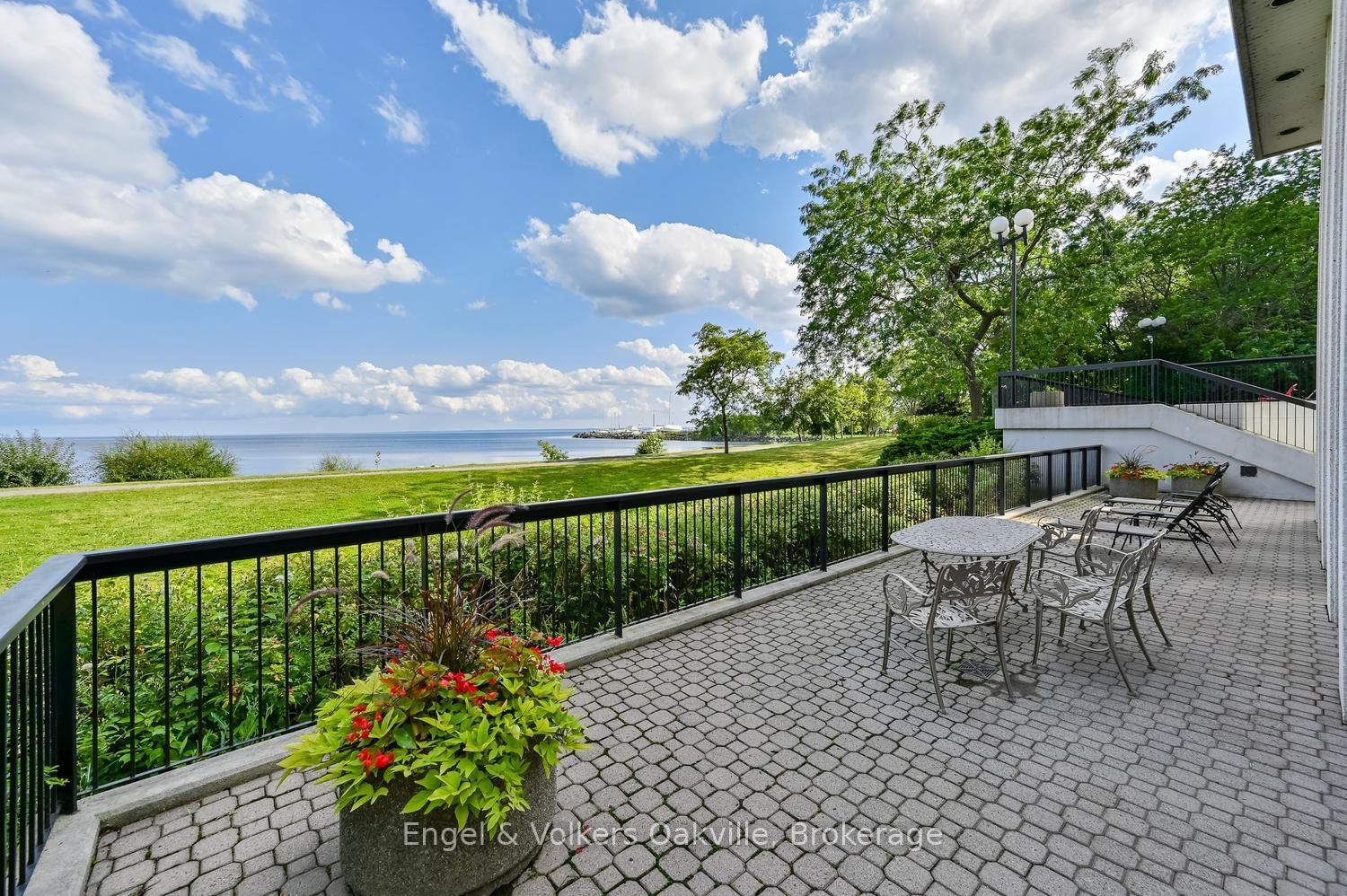 2180 Marine Drive • #205 • Oakville, ON photo 47