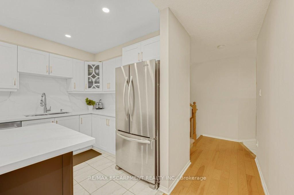 2597 Addingham Oakville,ON L6J 7K6 — Photo 12