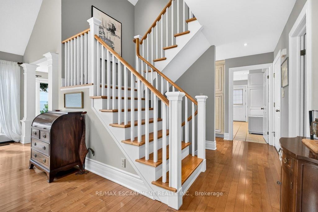 3312 Lakeland Crescent • Burlington, ON photo 22