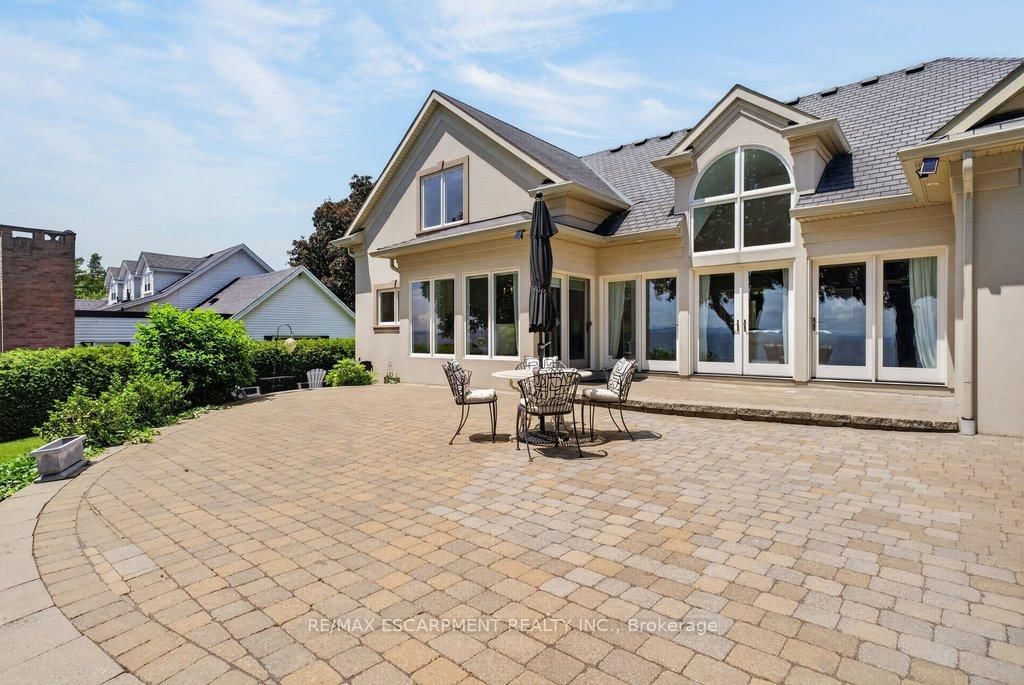 3312 Lakeland Crescent • Burlington, ON photo 37