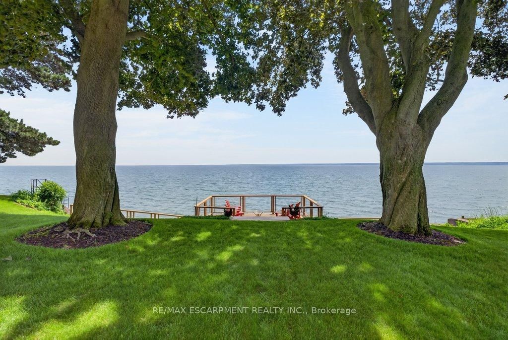 3312 Lakeland Crescent • Burlington, ON photo 39