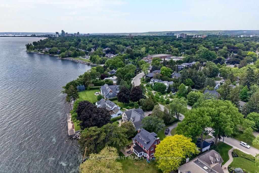 3312 Lakeland Crescent • Burlington, ON photo 47