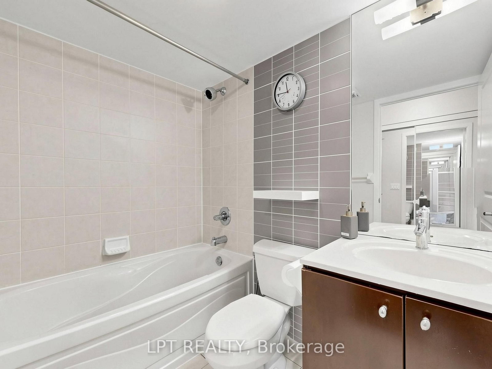 225 Sherway Gardens Road • #1104 • Toronto, ON photo 11