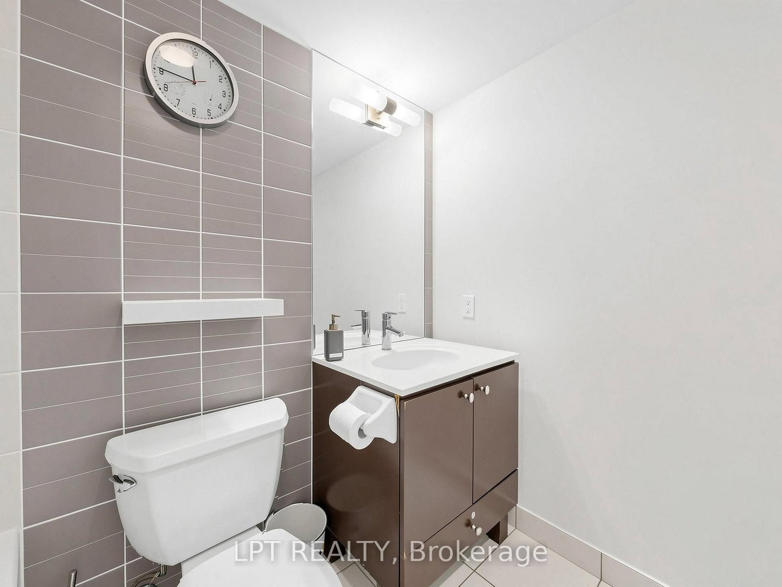 225 Sherway Gardens Road • #1104 • Toronto, ON photo 12