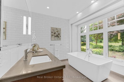 7295 Bell School Milton,ON L9E 0N5 — Photo 19