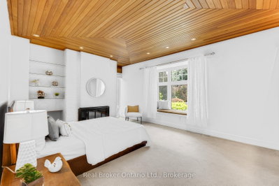 7295 Bell School Line • Milton, ON photo 8