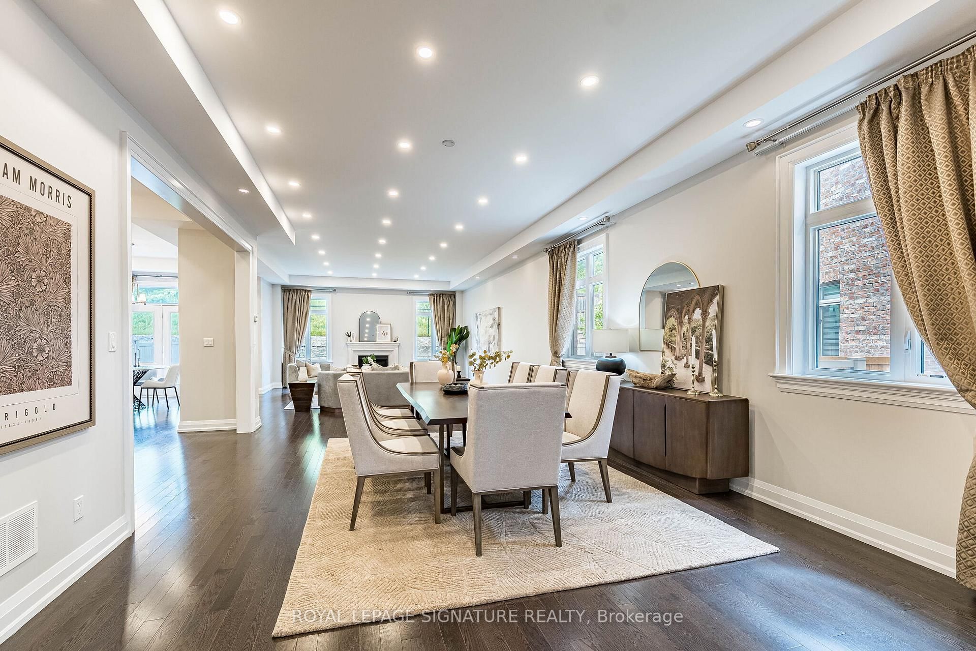 24 Foxtail Court