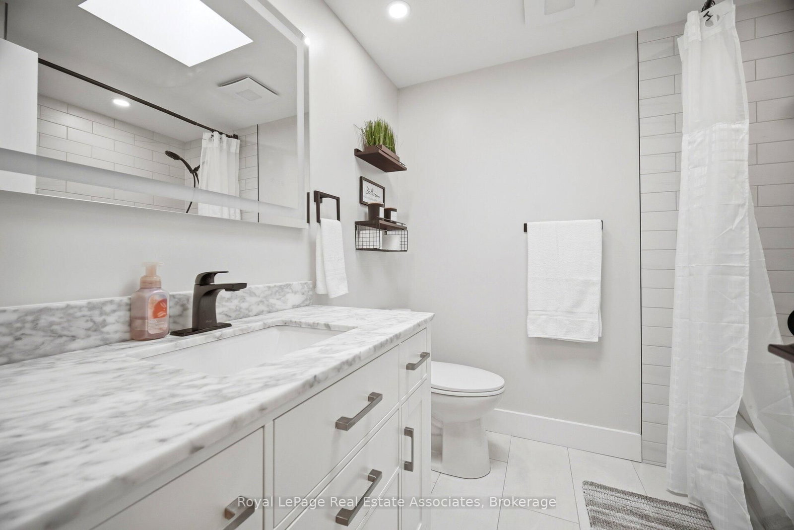 45 Cleaveholm Drive • Halton Hills, ON photo 28