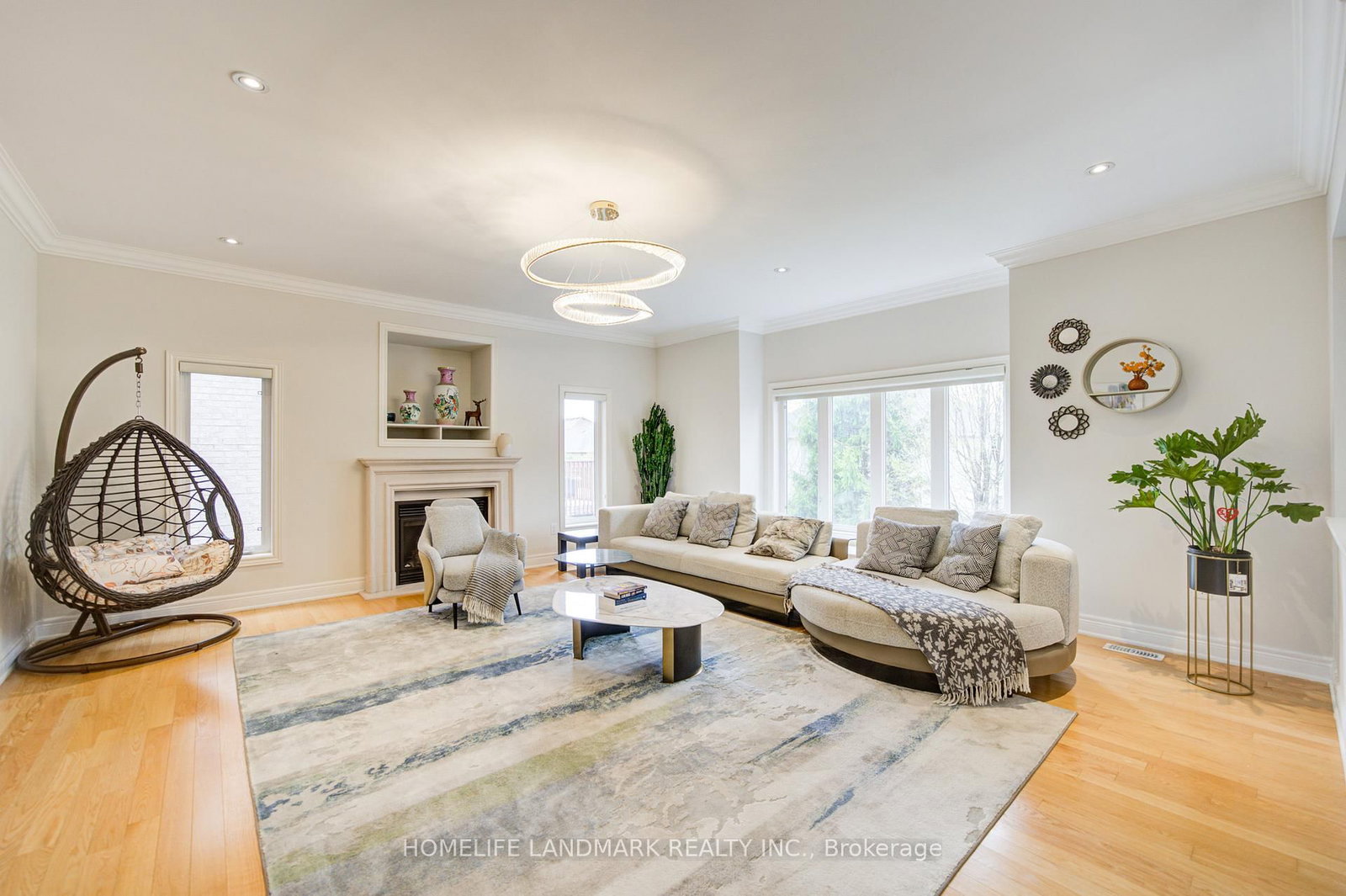 2323 Awenda Drive • Oakville, ON photo 20