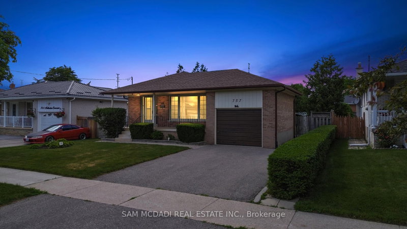 home for sale on 757 Netherton Crescent