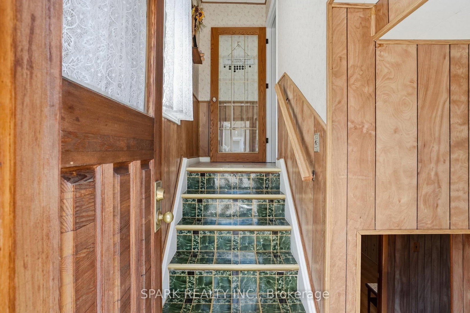 416 Delrex Boulevard • Halton Hills, ON photo 17