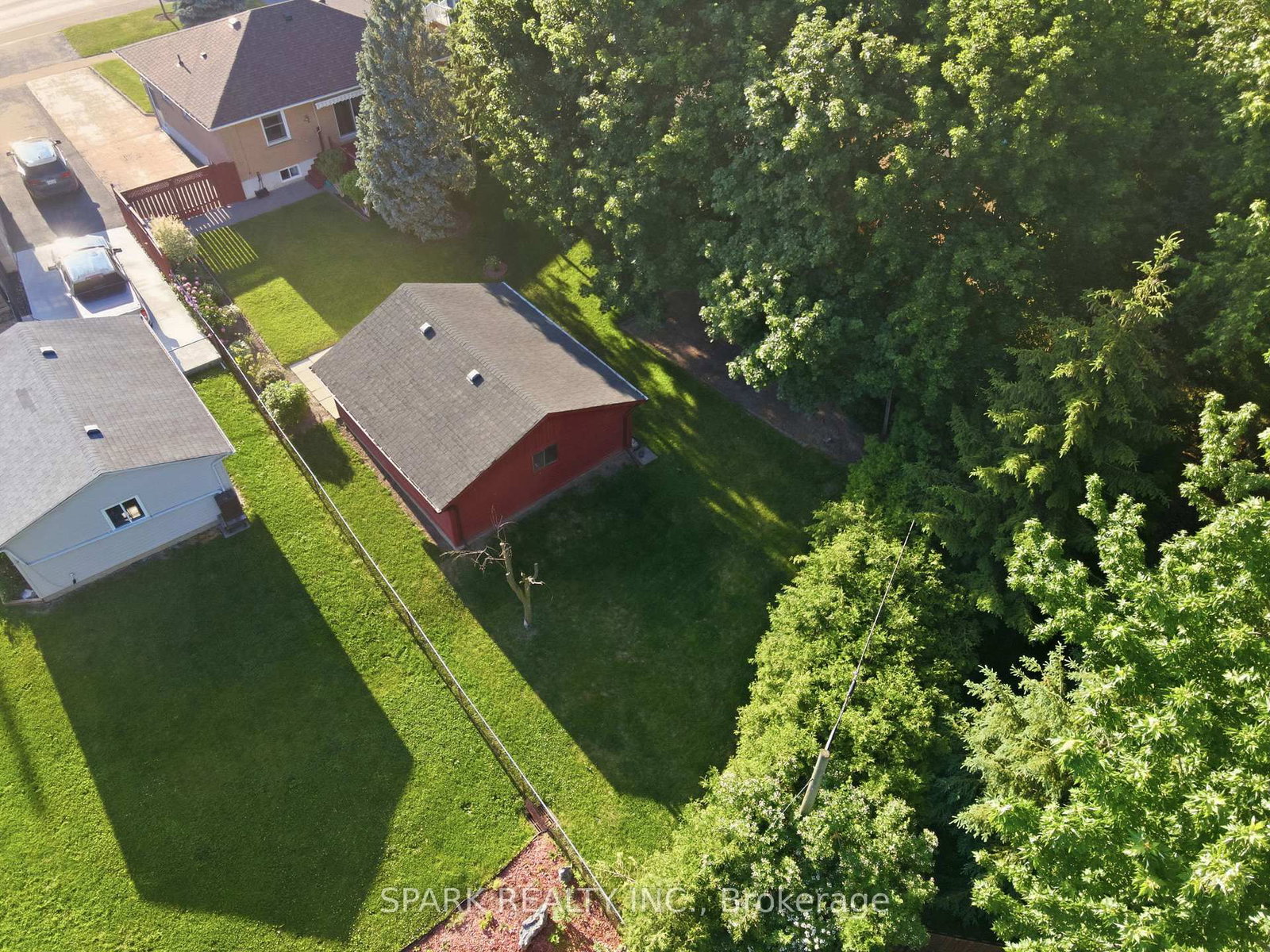 416 Delrex Boulevard • Halton Hills, ON photo 42