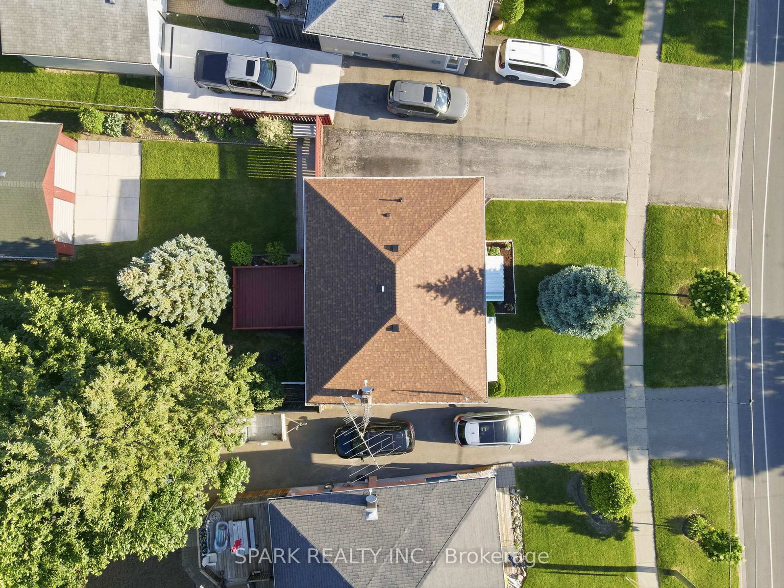 416 Delrex Boulevard • Halton Hills, ON photo 48