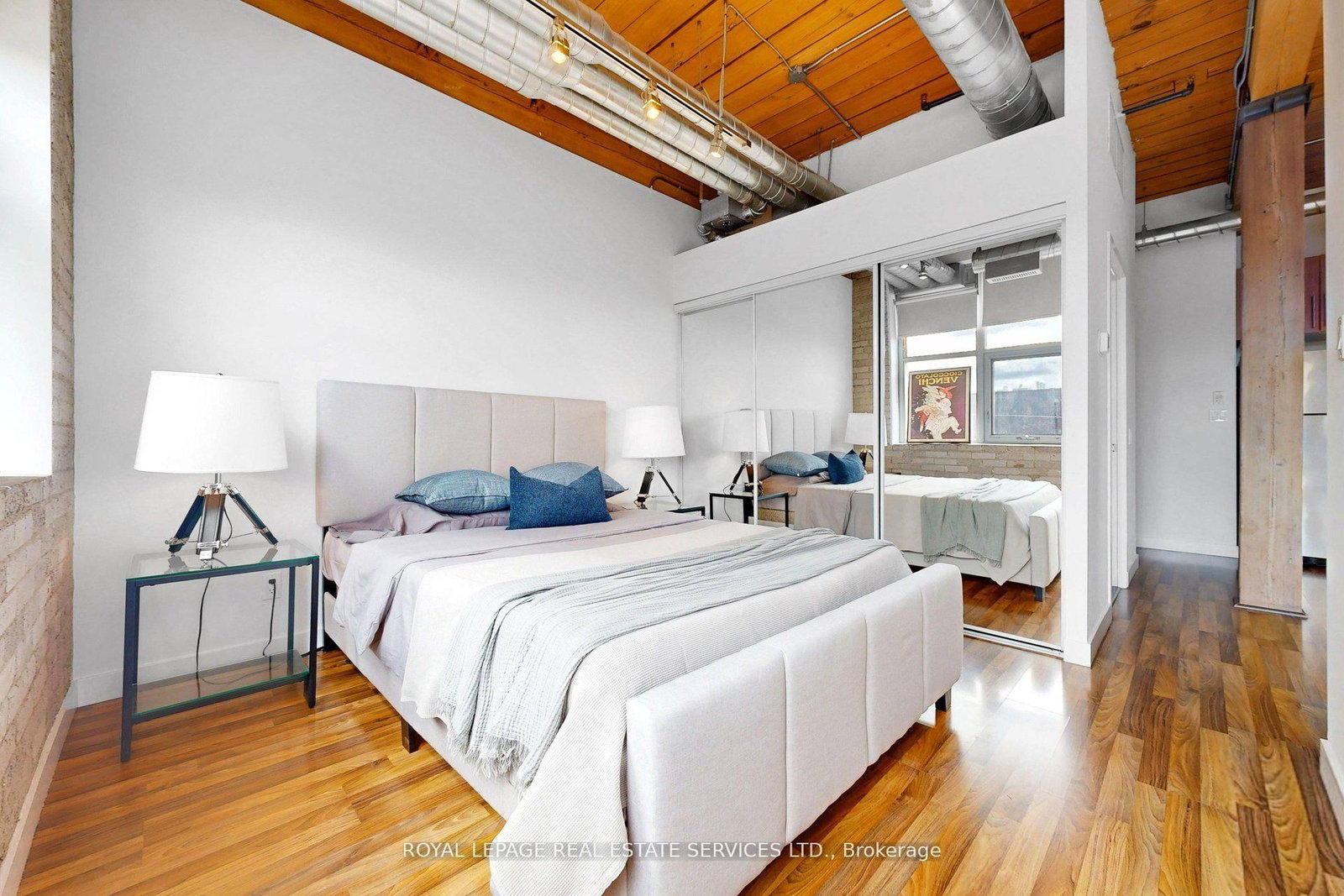 2154 W Dundas Street • #405 • Toronto, ON photo 14