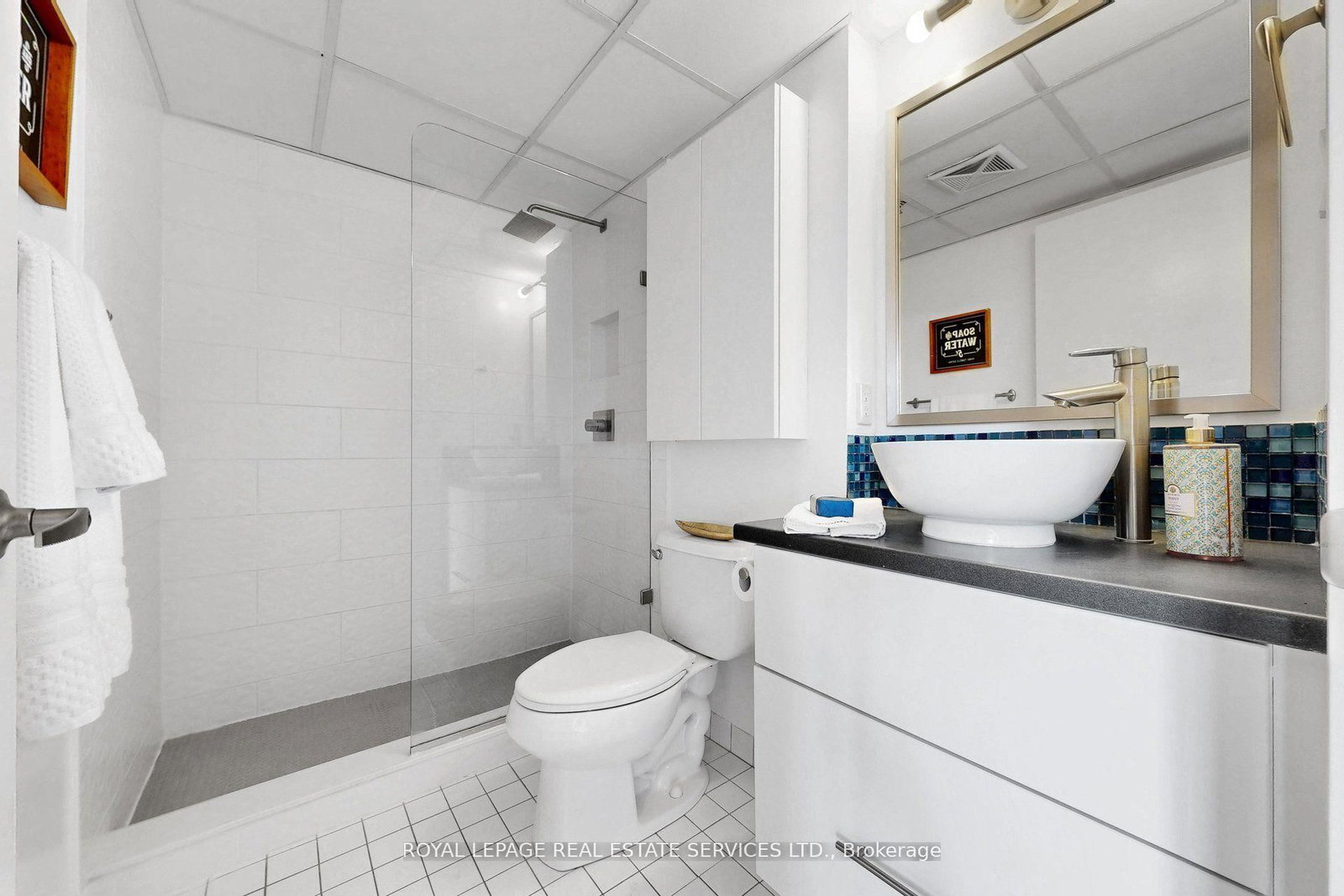 2154 W Dundas Street • #405 • Toronto, ON photo 15