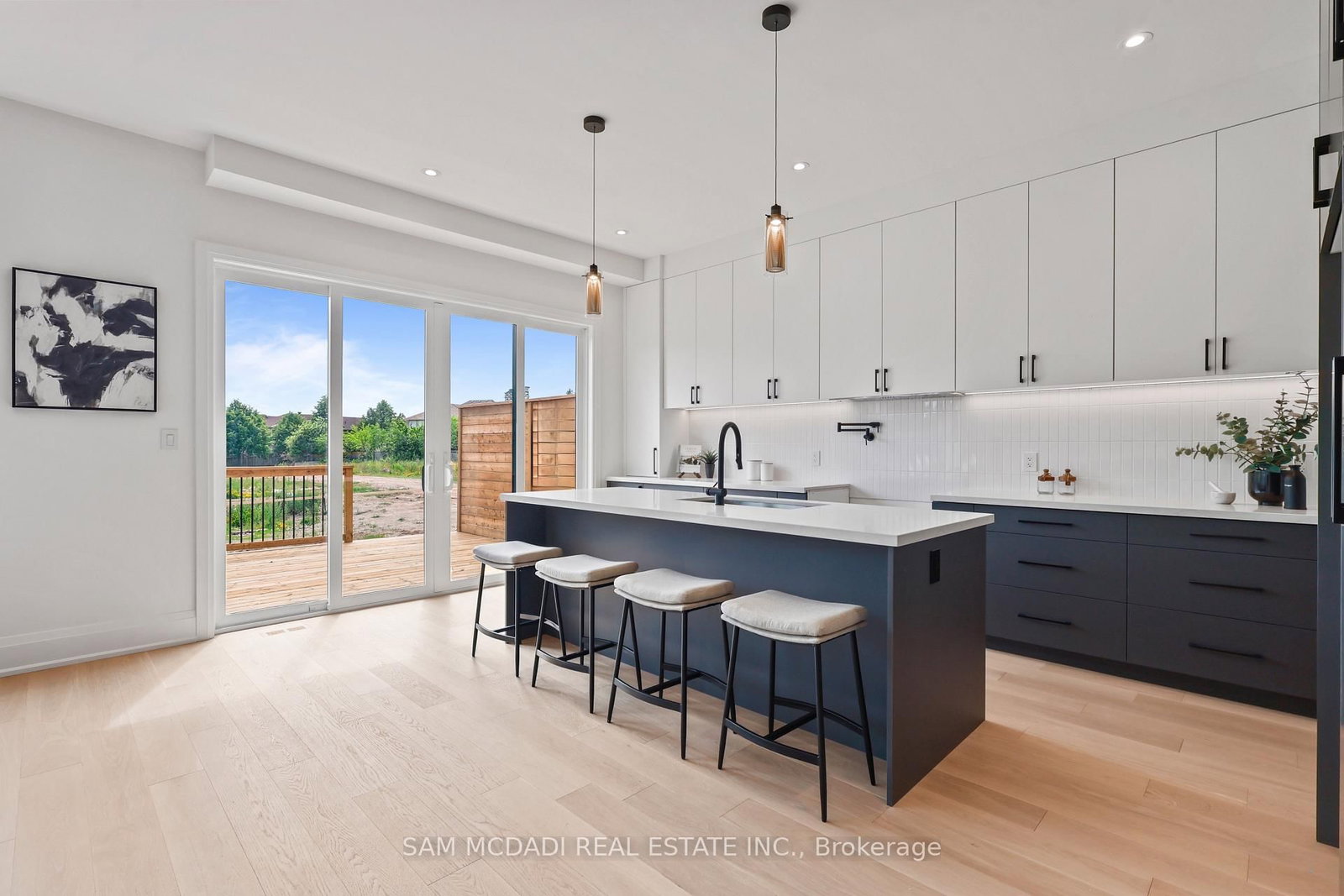 2350 Eighth Line • Oakville, ON photo 13
