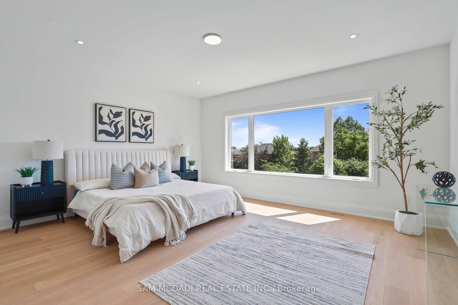 2350 Eighth Line • Oakville, ON photo 24