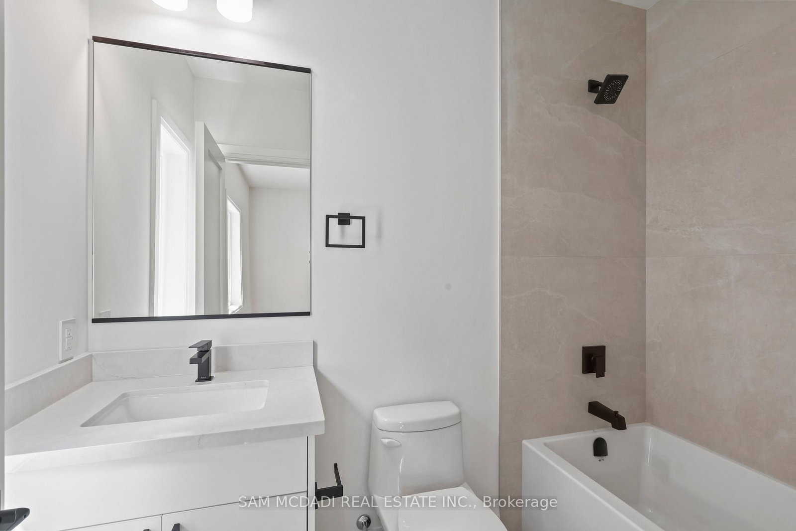 2350 Eighth Line • Oakville, ON photo 35