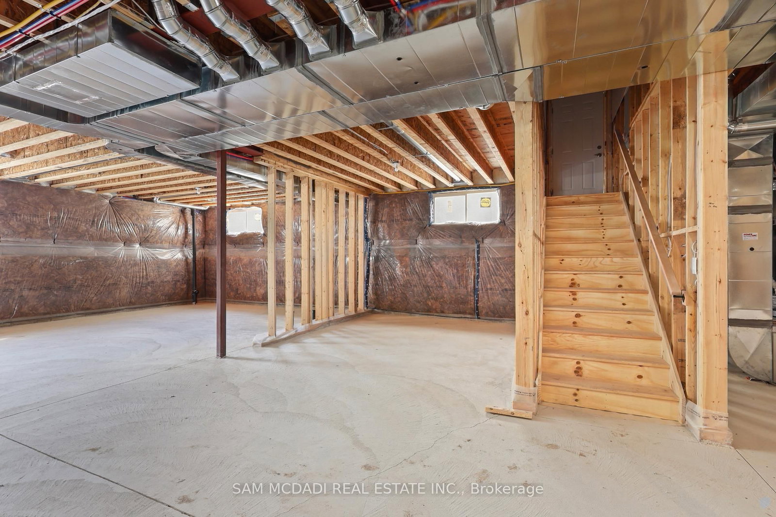 2350 Eighth Line • Oakville, ON photo 45