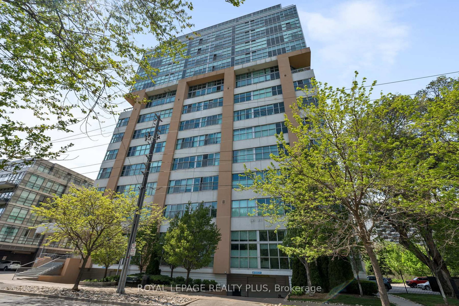 2 Fieldway Road • #1016 • Toronto, ON photo 46