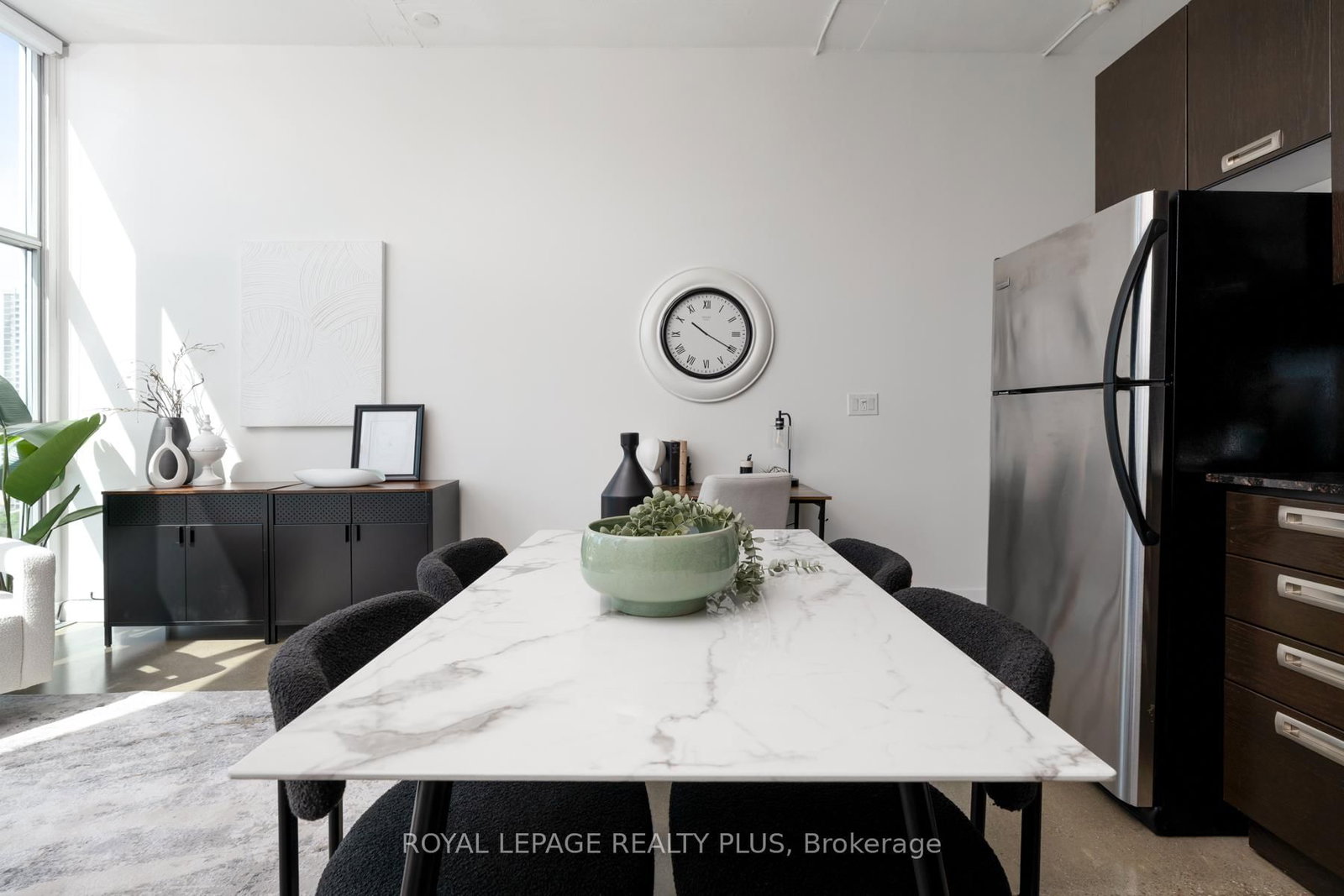 2 Fieldway Road • #1016 • Toronto, ON photo 8