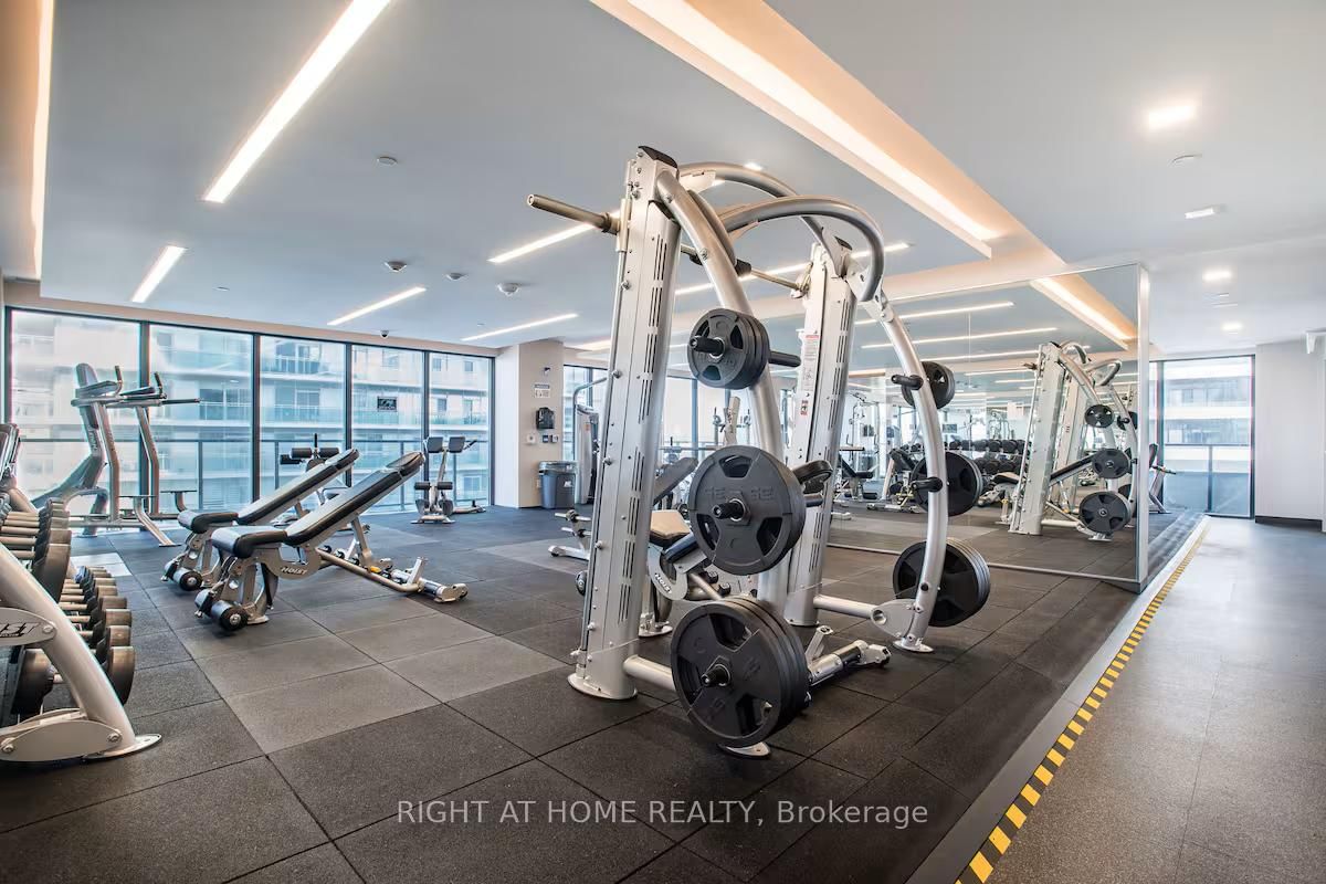 30 Shore Breeze Drive • #334 • Toronto, ON photo 21