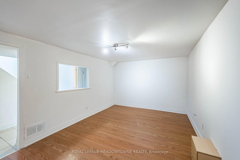 2155 Pashak Mississauga,ON L5A 1H8 — Photo 21