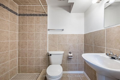 2155 Pashak Mississauga,ON L5A 1H8 — Photo 25
