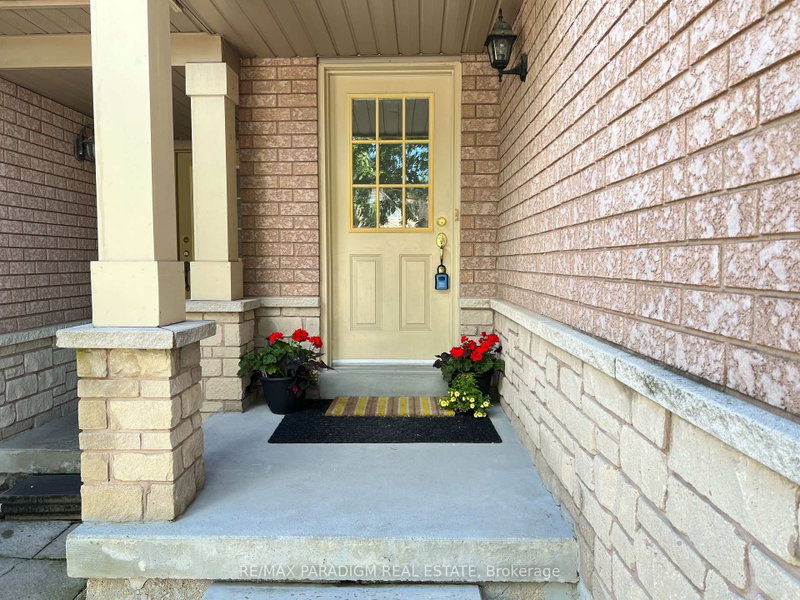 52 - 5420 Fallingbrook Drive