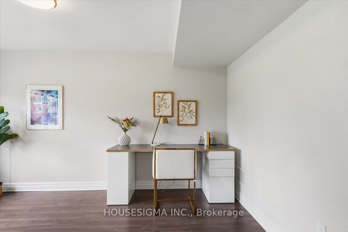 3 Eckford Lane • Brampton, ON photo 11