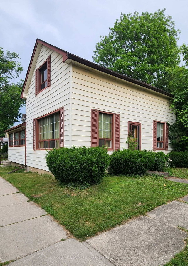 99 Church Street E