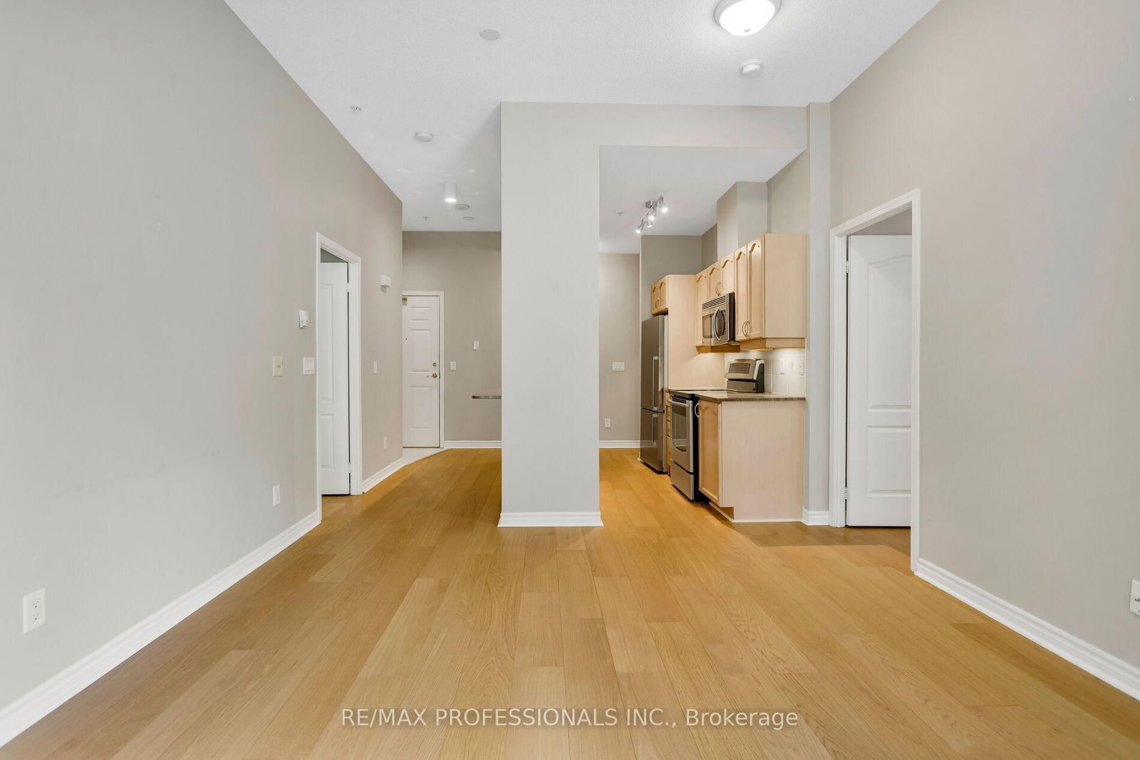 350 Princess Royal Drive • #102 • Mississauga, ON photo 11